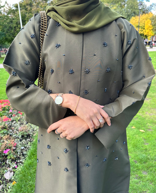 Layla abaya